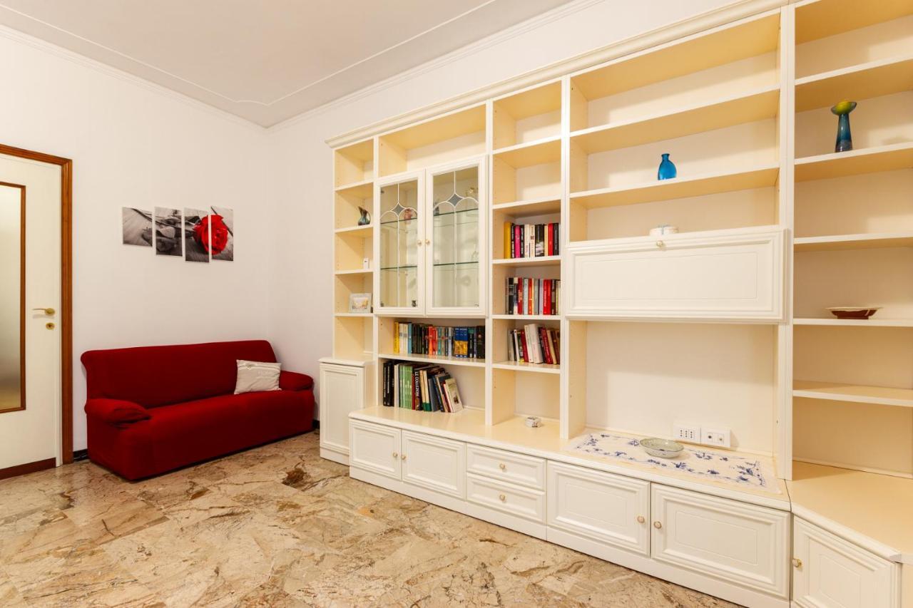 Flower Apartment مانتوفا المظهر الخارجي الصورة